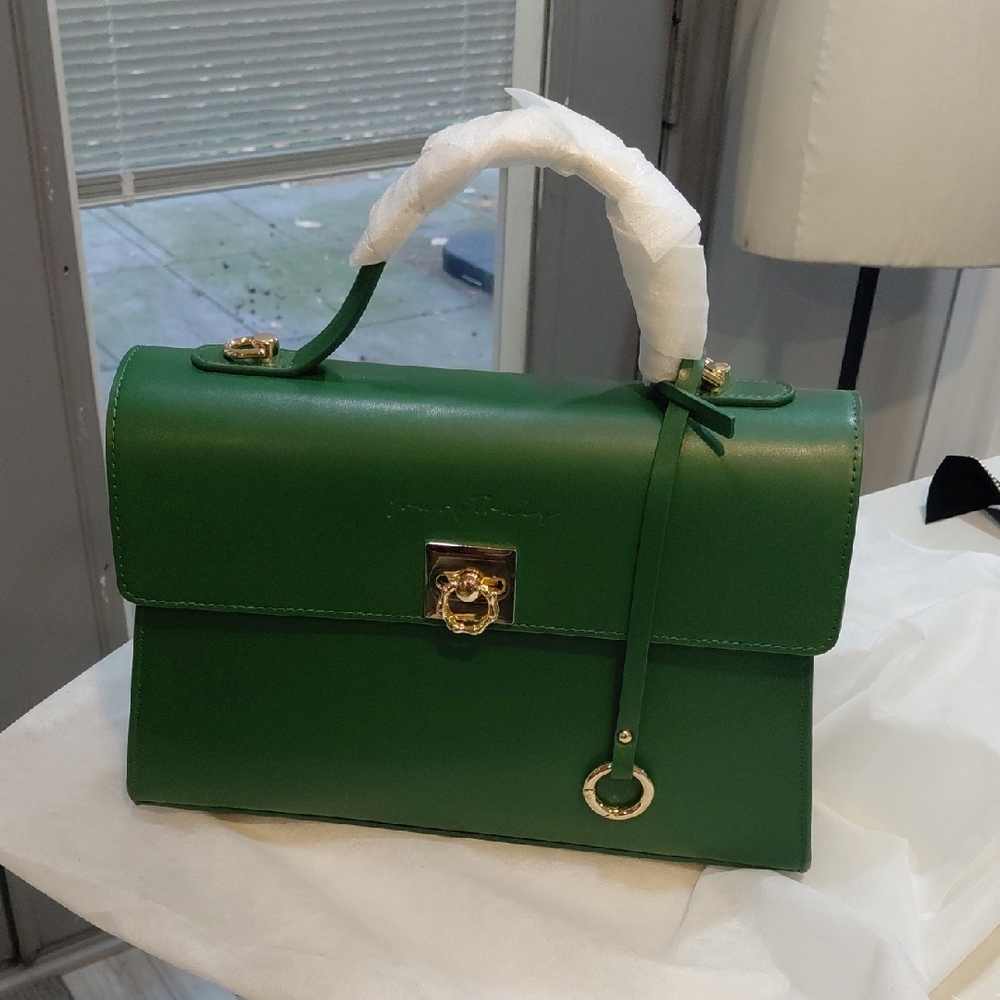 Elegant Green Faux Leather Handbag